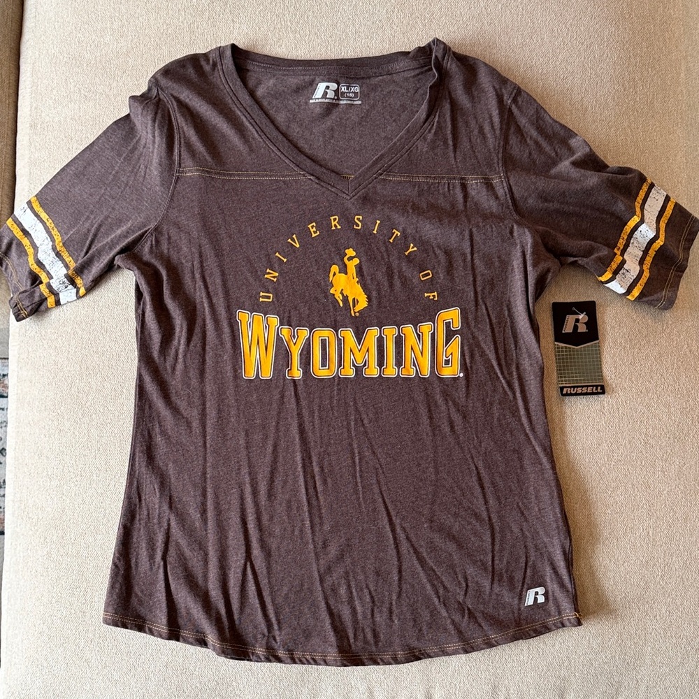 Russell Athletic Brown & Yellow Wyoming V-Neck Tee. Size XL